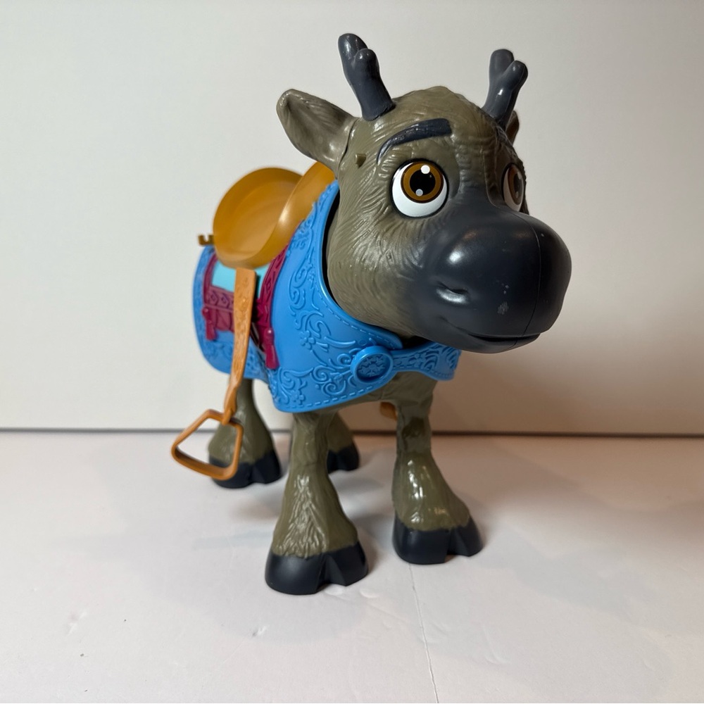 Disney Store Frozen Baby Sven Pet Reindeer Jumbo Figure Toddler Doll Saddled Toy